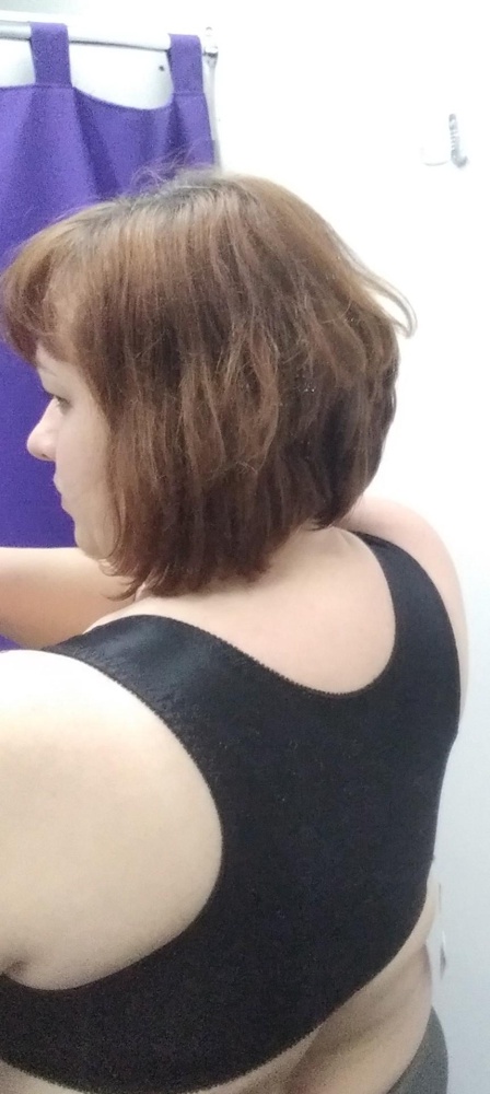 Отлично держит грудь на ОГ 118 и ОпГ97 сел отлично, можно и 95Е взять, но я хотела чтоб немного стягивало, так и вышло