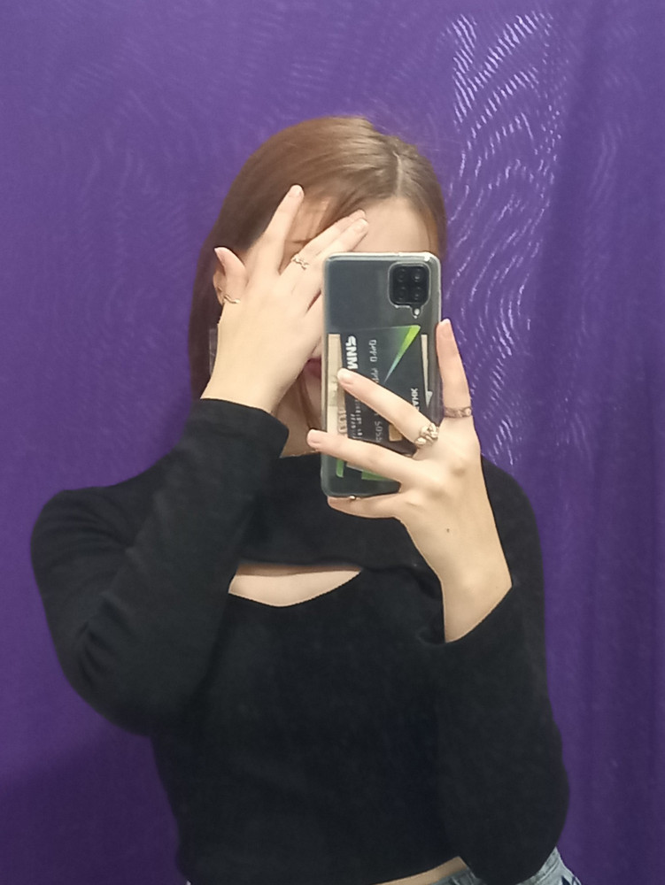 прекрасный лонгслив, качество хорошее