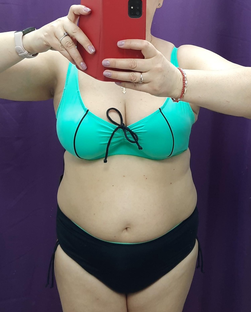 Понравился. Размер соответствует. Сел идеально.