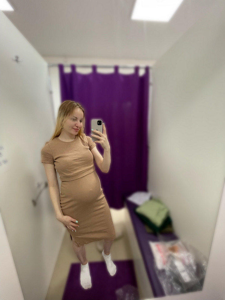 Пришло в сроки,без дефектов,герметично упаковано. Ткань очень приятная к телу😻😻😻