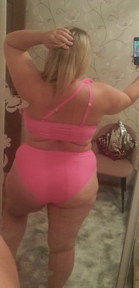 Если бы можно было поставить 10 звезд-поставила бы!!! Нам пышкам тоже хочется быть красивыми в модном купальнике. Спасибо продавцу за то, что продаете стильные купалтники больших размеров!!!! Я ношу 58-60.(ог 125 )2хл отлично. Допускаю что xl тоже бы сел норм.  Купальник качественный. На фото видно все .