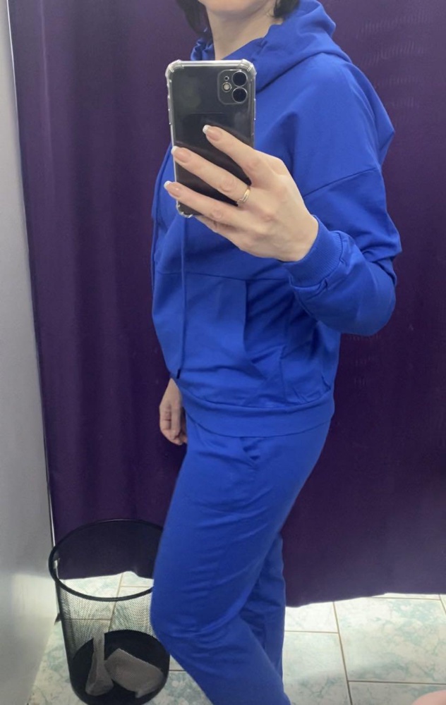 Костюк классный, цвет огонь👍👍👍, качество отличное. 