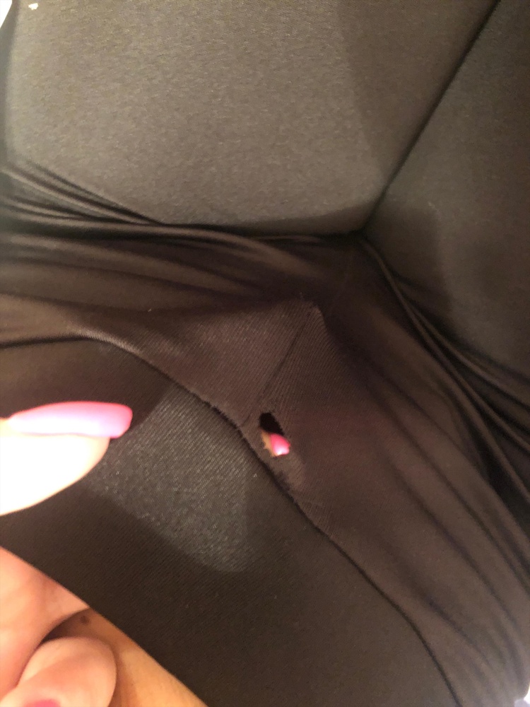 Сели хорошо, но дырявые. Почему нельзя проверить перед отправкой?