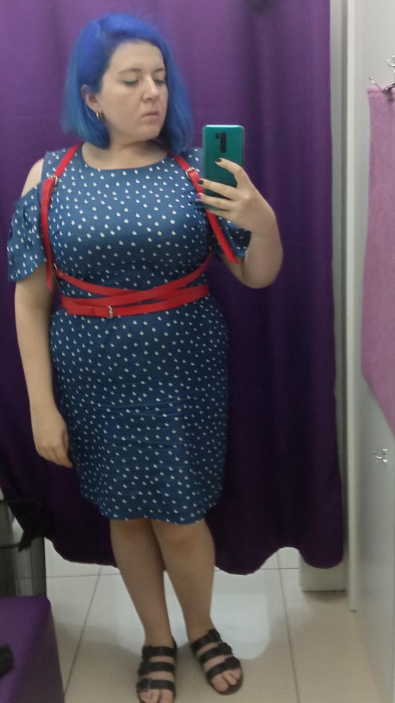 Очень достойно для такой цены. Легко регулировать по себе ремешки, я осталась довольна.