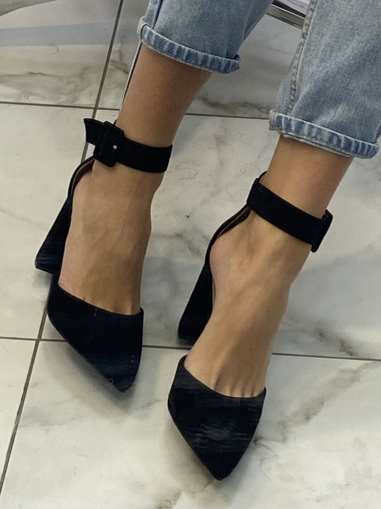 Красивые туфли, удобный каблук