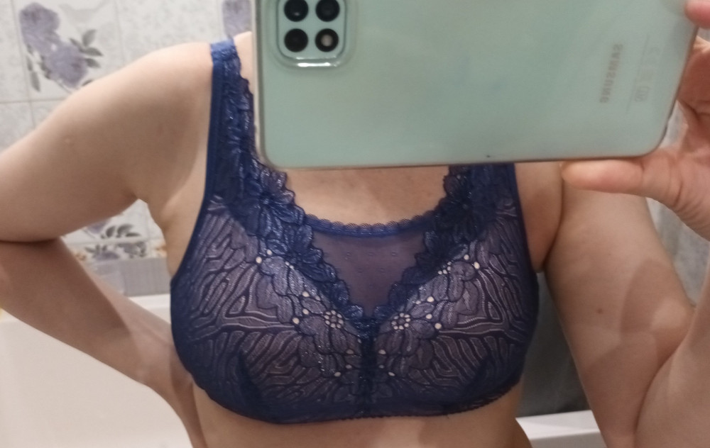 Ставлю 5 звёзд.бюстгальтер отличный,размер в размер,спасибо за качество и дополнительные застёжки.однозначно рекомендую  к покупке