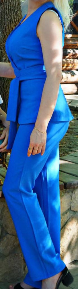 Отличный костюм👍я в полном восторге,размер соответствует!😻