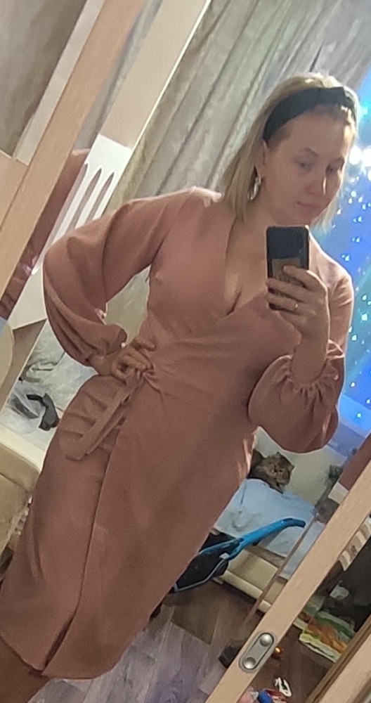 Отличное платье! На 54 размер идеально как по меркам сел xxl