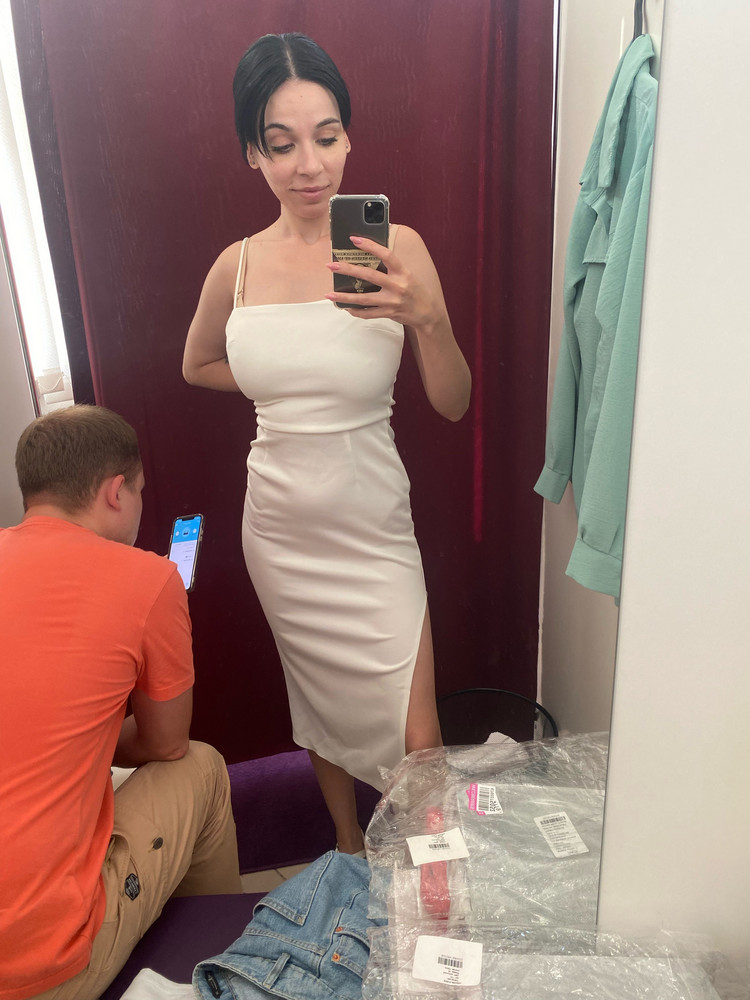 Пришло совершенно другое платье 