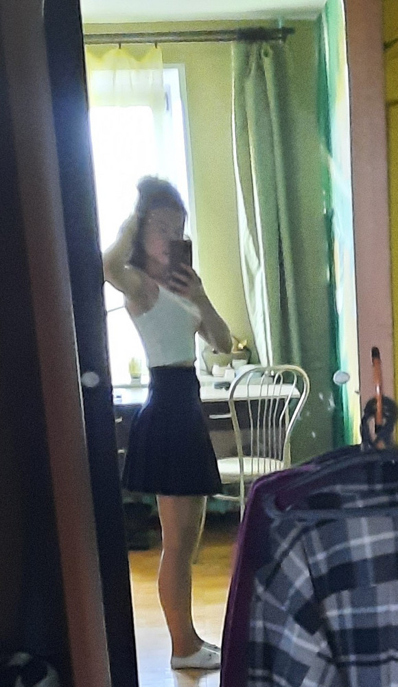 Я так долго искала такую юбку
Она идеальная!