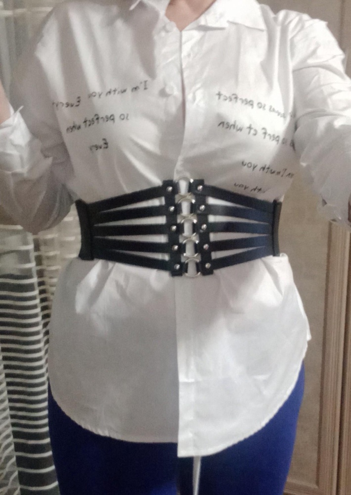 Ремень хороший. Но выбор в пользу другой модели.
Не подошёл под рубашку. Рекомендую.