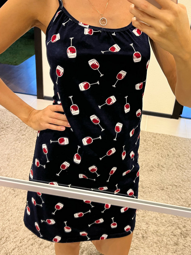 Хорошая сорочка 👍🏻 Ношу просто дома, не сплю в ней. 