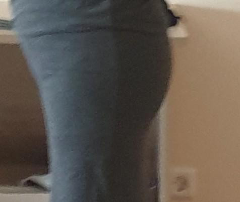 Все хорошо но думаю надо брать с заниженной талией .Размер на 46=48 подошол отлично .