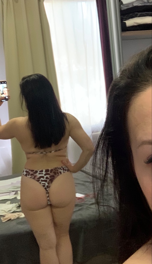 Купальник очень понравился, сексапильный, качество отличное, действительно подойдёт девушкам с сочными формами. Очень классный! Спасибо производителю, можно ив других расцветках выпустить