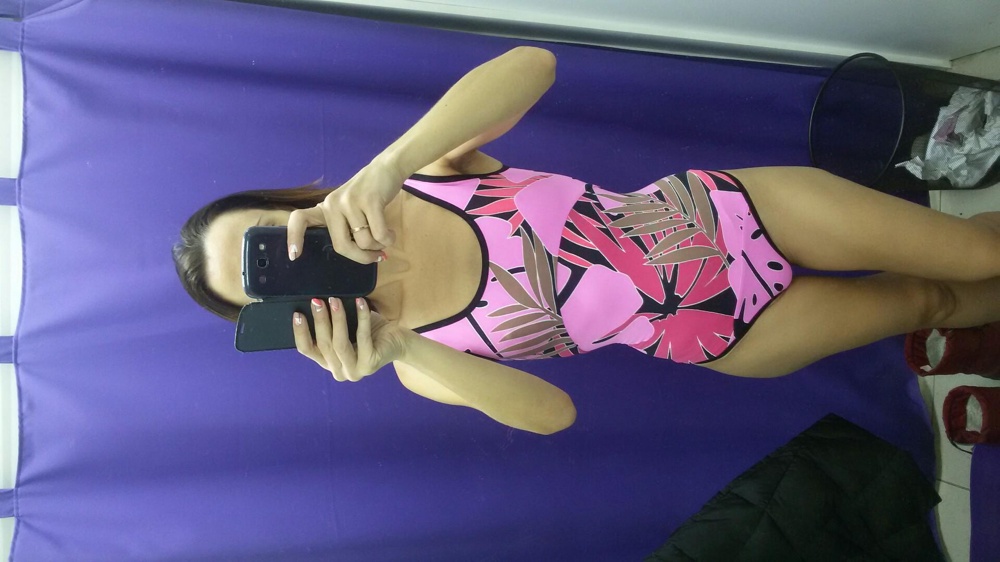 Крутой!!! На мои 87-67-90 подошла S.