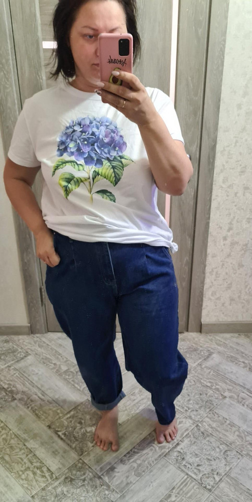 Мой рост 165см .ОТ98см.ОБ115см. Подошёл размер 38 ,Можно и 36 если ляшечки потоньше😅 но не в моем случае.У меня это прям проблема найти себе брюки ,джинсы . И вот наконец то я их нашла! Спасибо производителю и Валбирис!🥰