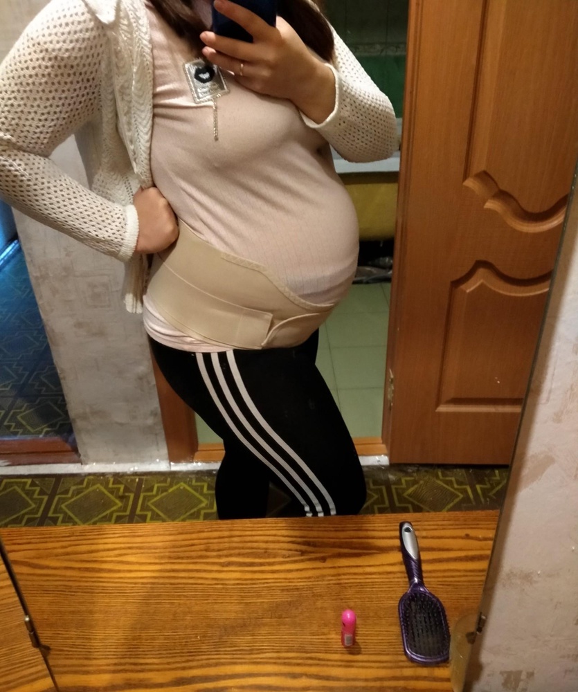 Пришёл очень быстро, заказывала 3 размер но можно было и 2 сидит свободно к спине не прилегает большеват, у меня 28 недель. В целом хороший и качественный бондаж😉