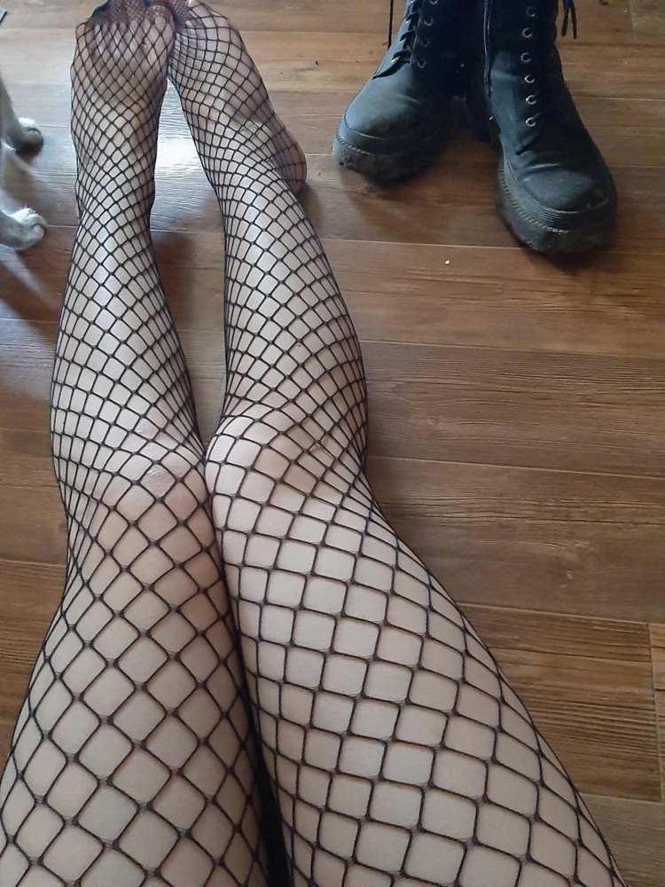 Шикарные, после первой носки не порвались(рост 173)