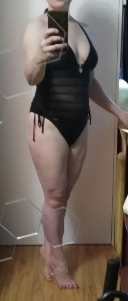 Это бомба! Девочки берите не пожалеете, утягивает животик на ура, сидит идеально! Спасибо огромное продавцу