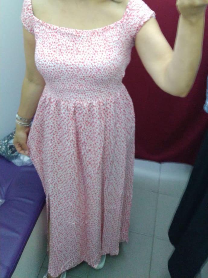 Очень симпатичное и романтичное платье я влюбилась😍 очень лёгкое и расцветка как  на фото, спасибо 😊 