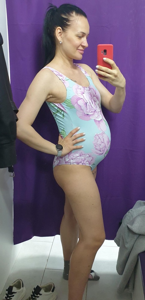 Отличный купальник! На 44 размер с учетом беременности (5месяцев) отлично сел xl