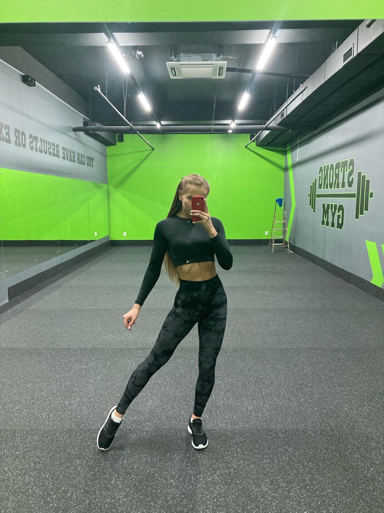 Классный, удобный и стильный 