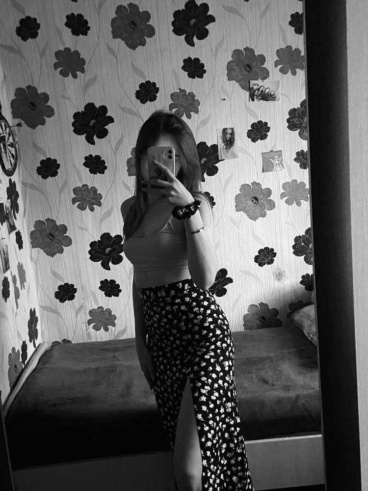 Эта юбка просто мечта🥰Заказала размер 40 на от 62,об 88,идеально подошло🌷