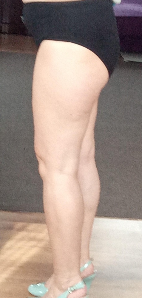 Отличное качество. На 50-52, заказала 46-48 и сели отлично, спасибо отзывам.