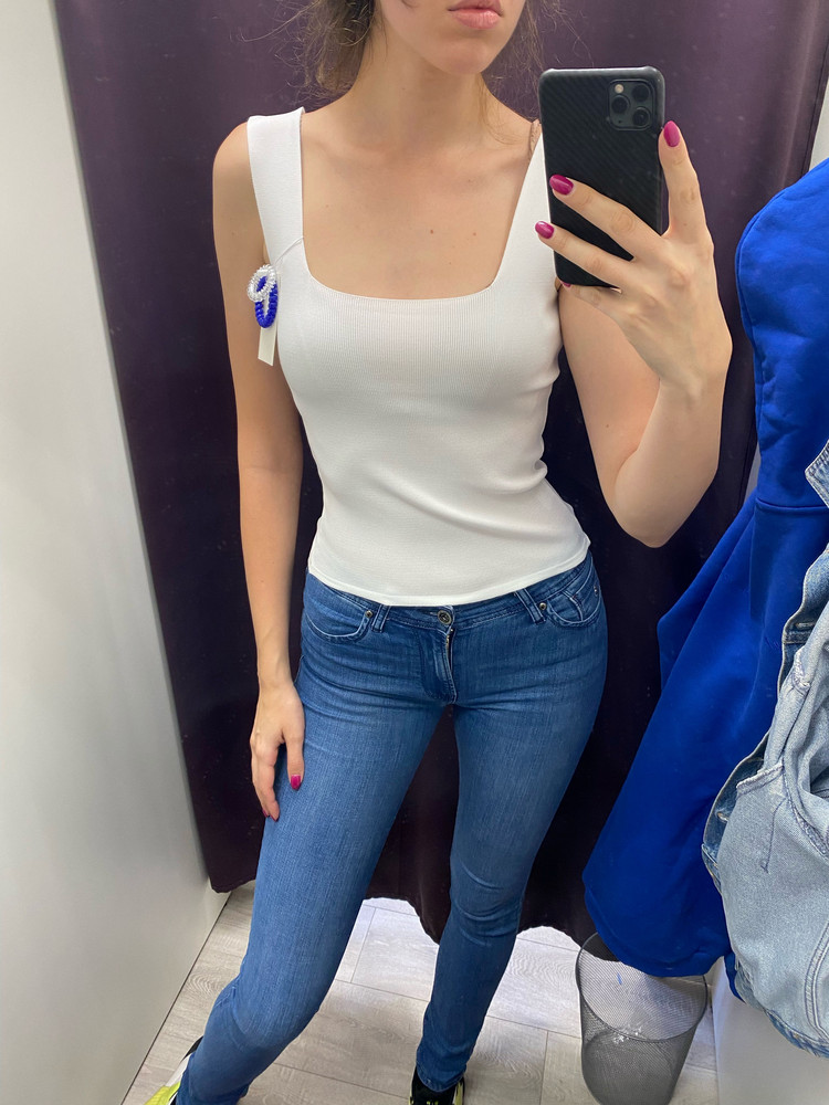 Прекрасный топ, очень понравилось качество, цвет и упаковка 😍 доставили быстро