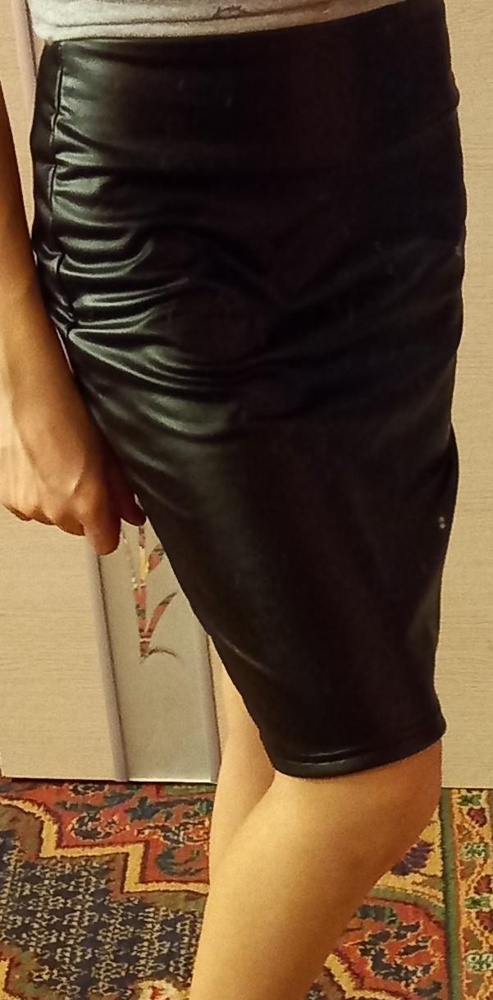 Отличная юбка с мохровой подкладкой ,но 600 рублей дороговато)