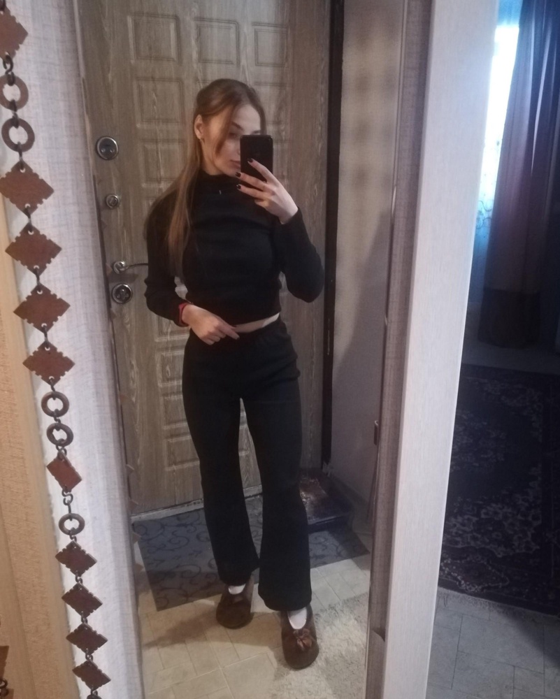 Костюм просто супер😍. Все подошло, размер в размер. Заказывала 42, на рост 160 сели просто идеально) рекомендую к покупке! Класссс