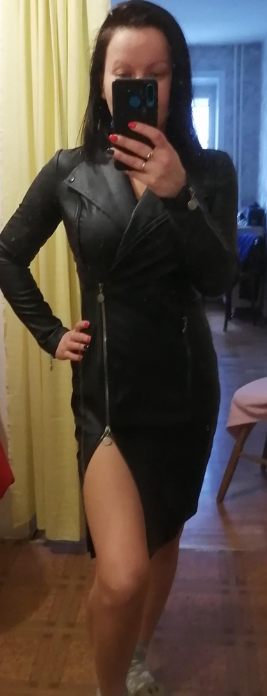 Платье просто 🔥 🔥 🔥. Село идеально, М на 46 размер. Подчёркивает достоинства и скрывает небольшие недостатки! 👍👍👍