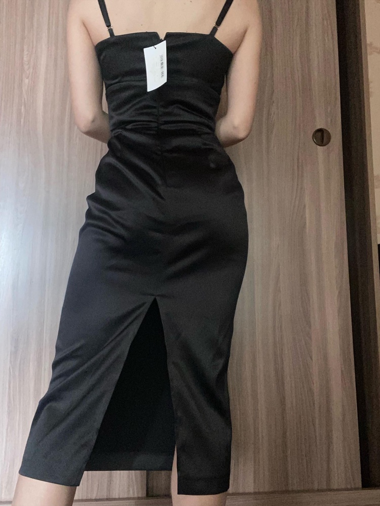 Параметры 80-59-85 рост 159 подошло идеально , но длинновато 