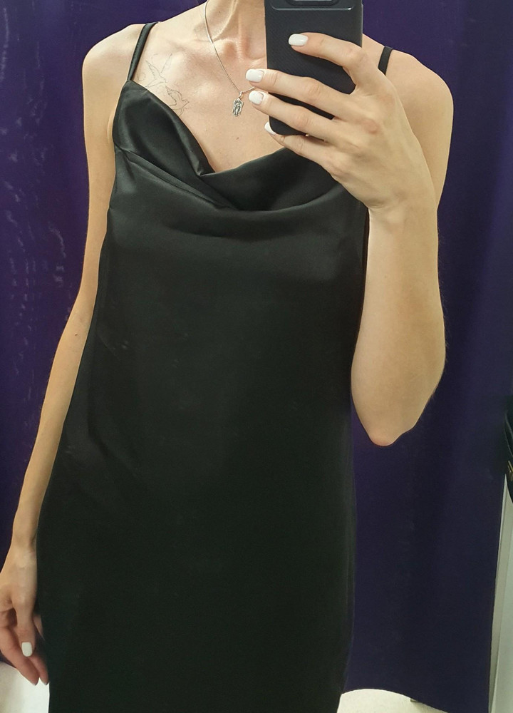 Размерная сетка соответствует. На мой рост 178 отлично!