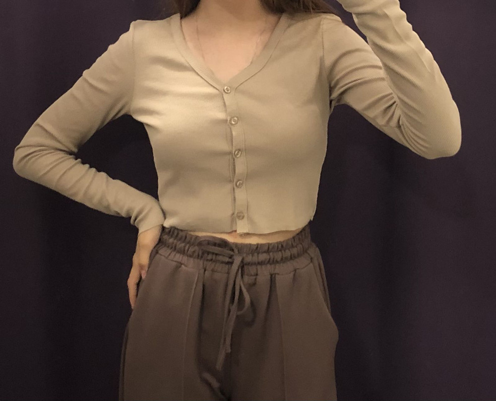 Очень удобный и качественный топ)