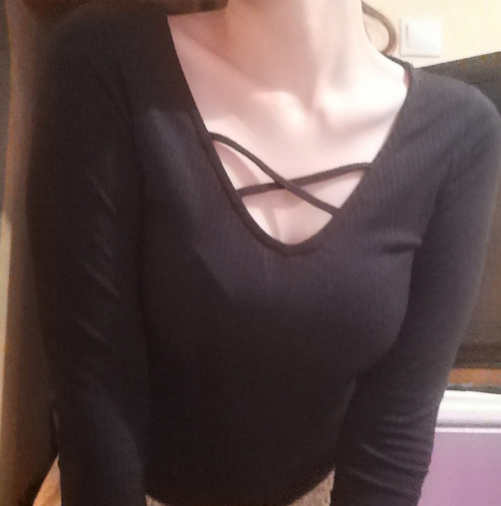 Оченььь крутооо! Рада, что успела купить эту кофточку♥️