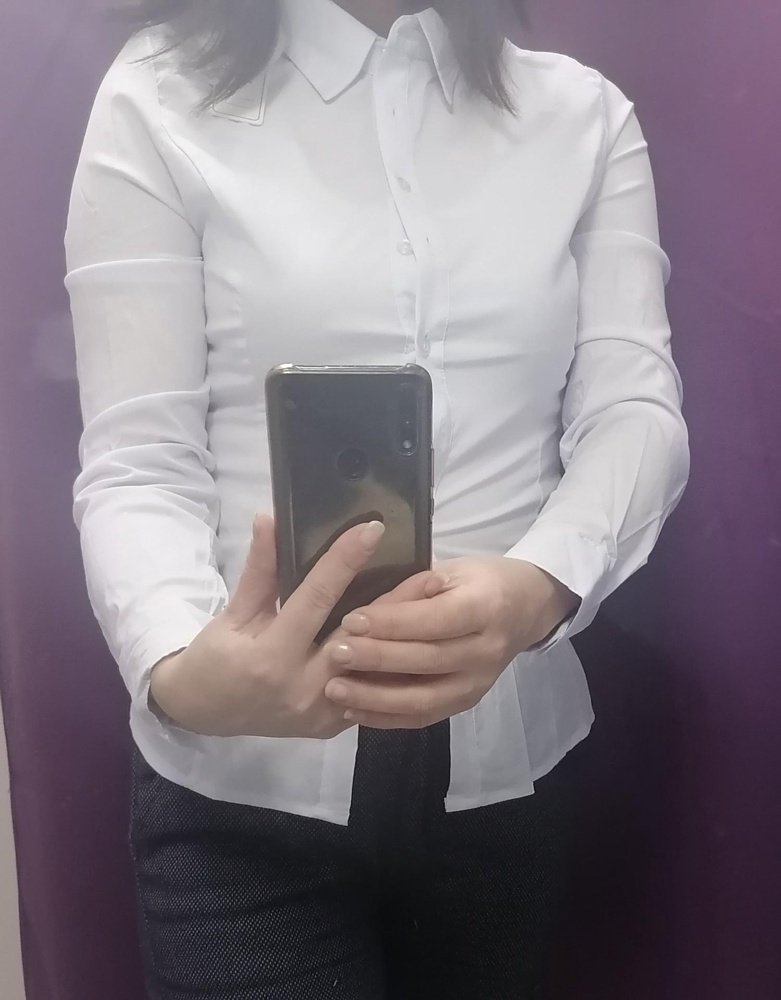 Отличная блузка
Мне оказалась немного маловата
Чисто белого цвета
Тянется, типо стрейч
Для офиса самое то.