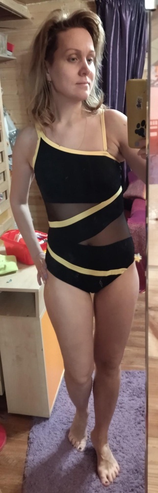 Отличный купальник! Качество хорошее, сшит аккуратно. На небольшую грудь вообще идеально! На размер 44 взяла L -в самый раз.