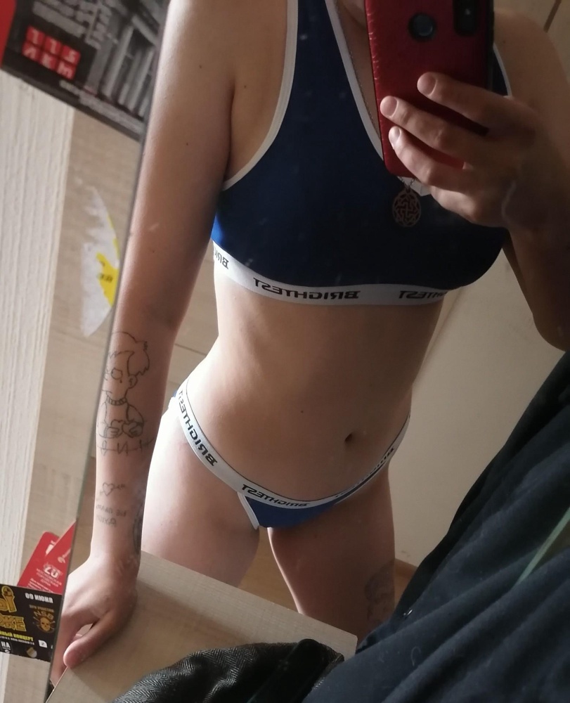 Давно хотела заказать,но сомневалась. Рискнула,не напрасно! Он офигенный 😻 
Я в принципе ношу бесшовное или спортивное белье. это вообще кайф 💖💥
заказала L на от 93 об 102. М не было в наличии. подошёл) буду ещё заказывать!
берите,не прогадаете с выбором. 
Хочу заказать следующий цвета хаки 💙