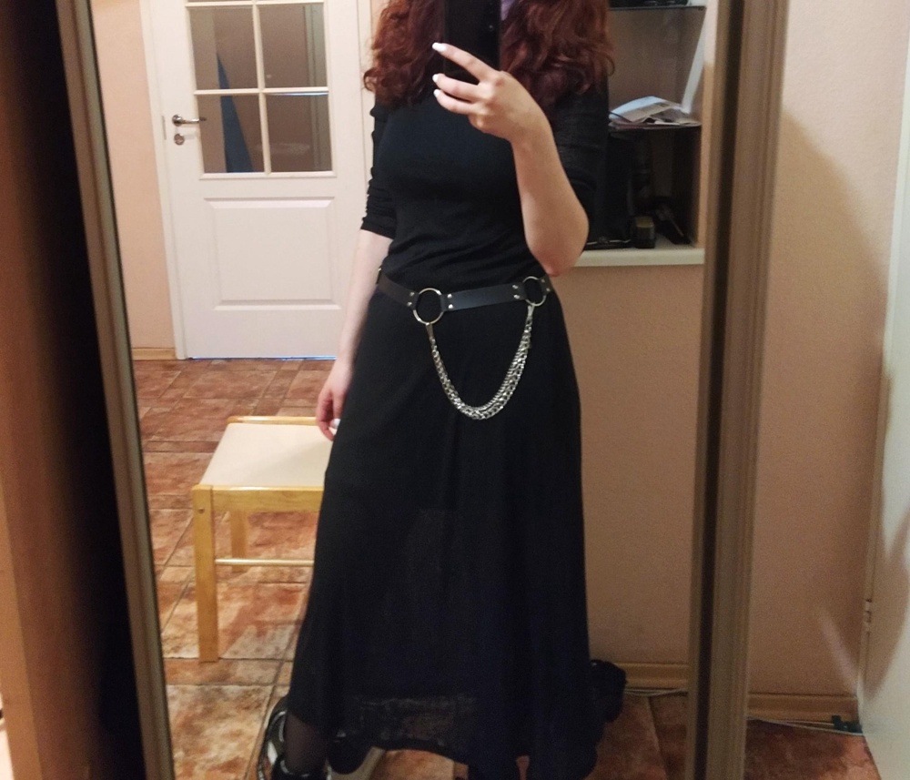 Кожа тонкая но сидит ремень отлично, очень понравился в итоге!!