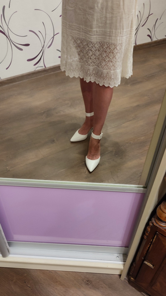 Спасибо большое, мне очень понравились. С моим продольным плоскостопием переживала что каблук большой, но они очень удобные