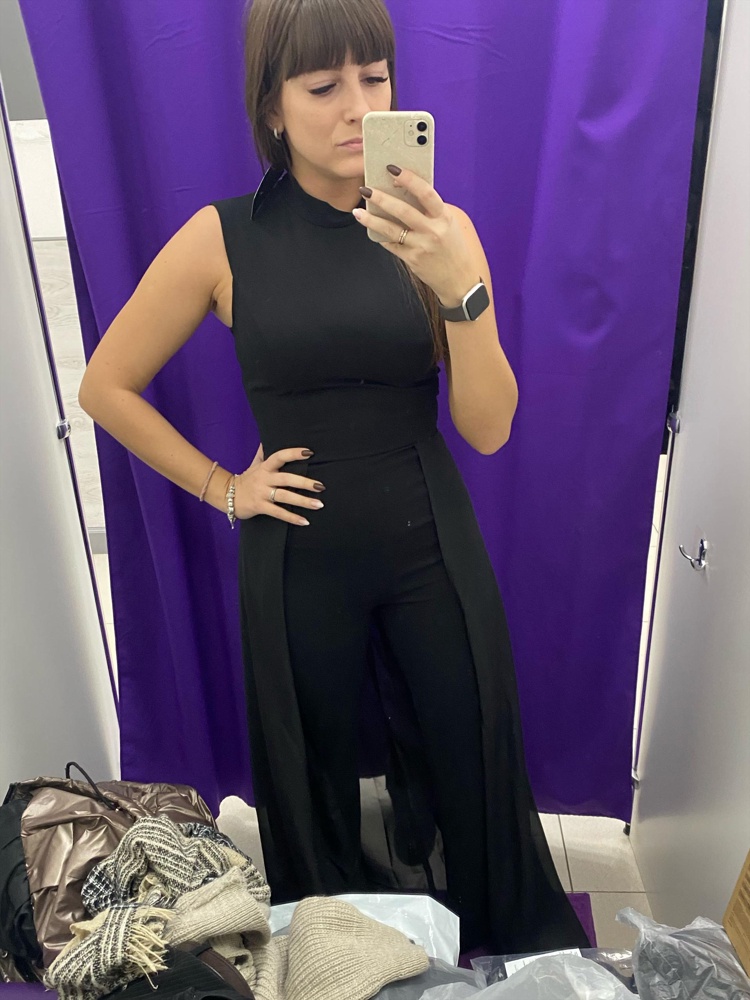 Я бы купила, но не дороже 3000₽, есть какие-то сомнения. Действительно стройнит 