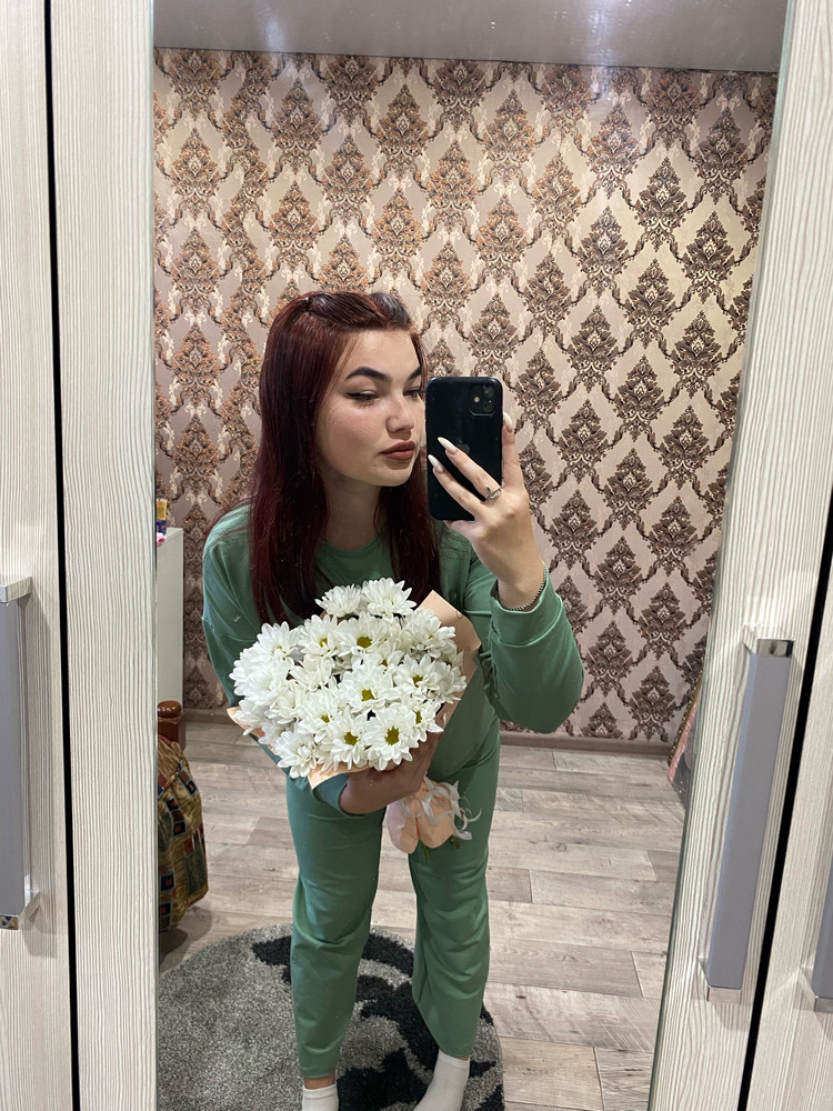 Идеальный костюм, главное что в размер, ткань приятная к телу