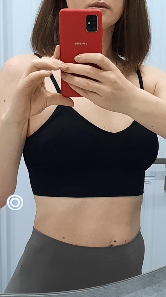 Классный топ.качество шикарное не придраться 👌советую.