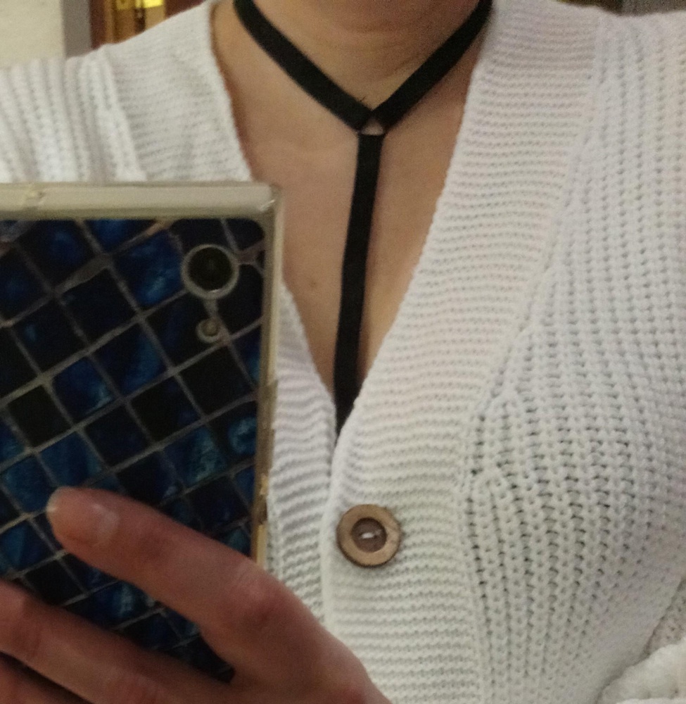 Красиво смотрится, на размер 48-50 подошло.