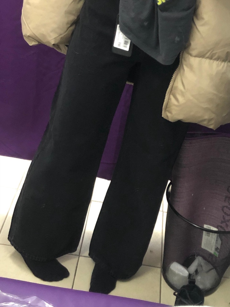 зачетные 😋😋😼😼оч большинство как я люблю 😔😔✨✨мать сказала в них попа маленькая🤗😼но я привыкла 😭😼😼😔👍🏼