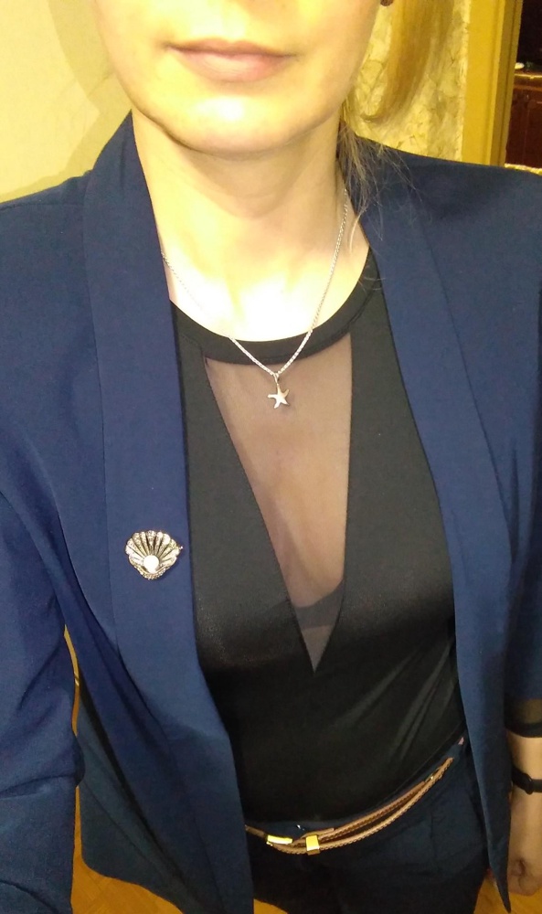 Боди классный, секси. На рост 178 и размер 48 все ок (малость похудеть ). Спасибо. Довольна :-)