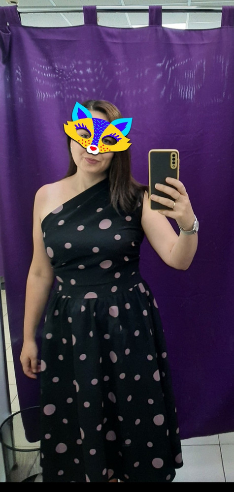 Хорошое платье , но маломерят на размер .