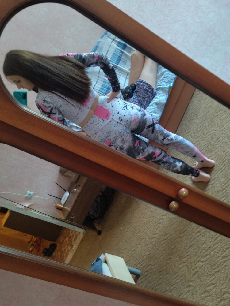 Костюмчик хороший. Советую. Плотная ткань