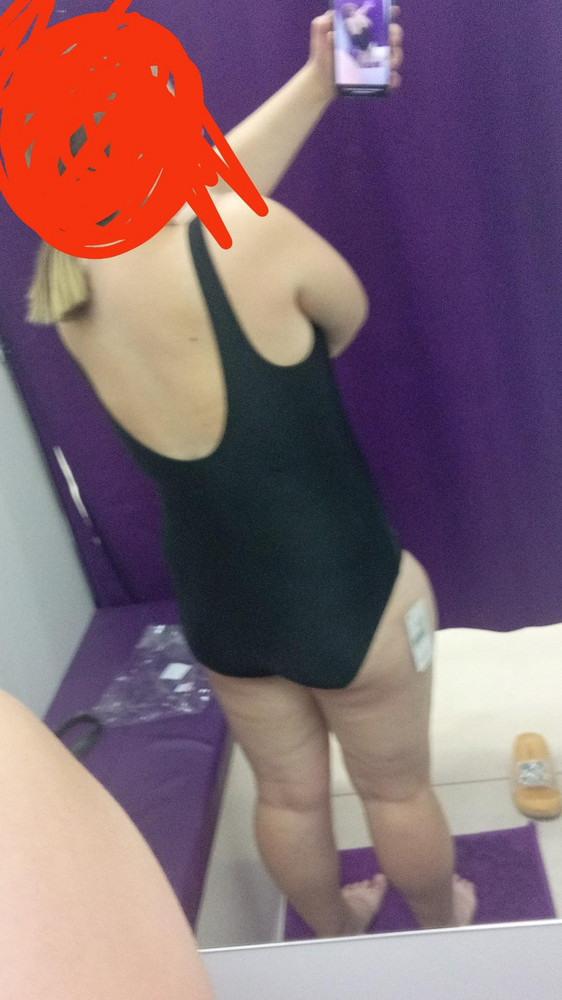 Купальник бомба заказала 52 думала будет мал или большой но сидит идеально лёгкий не давит. Покупкой довольно